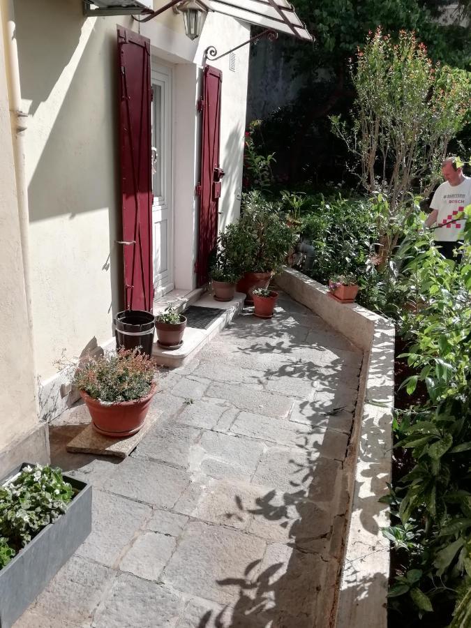 Room Sarah Rijeka Exterior photo
